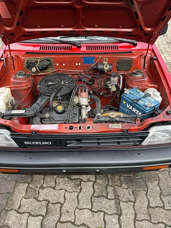 Usata Suzuki Alto 40 CV (29 kW) 1992 Rosso Utilitaria