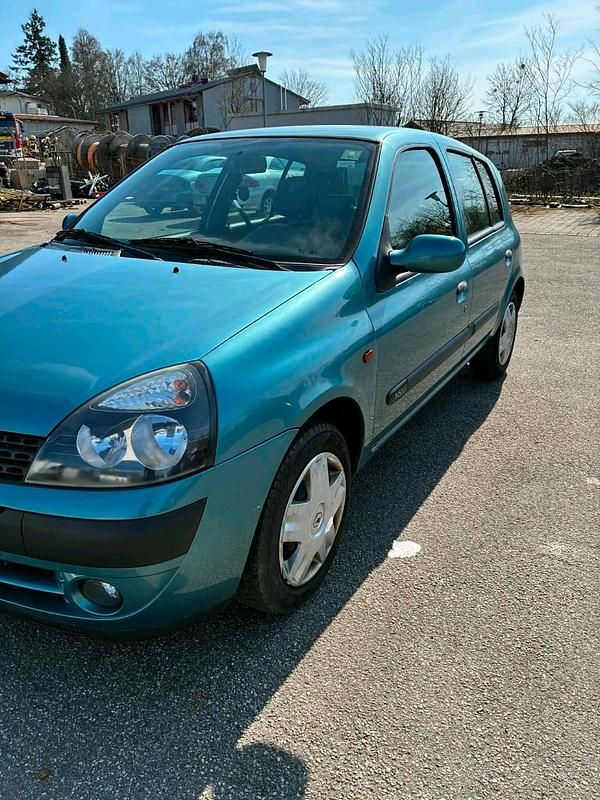 Gebraucht Renault Clio II 55 PS (40 kW) 2003 Blau Kombi