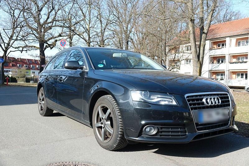 Gebraucht Audi A4 120 PS (88 kW) 2010 Schwarz Kombi