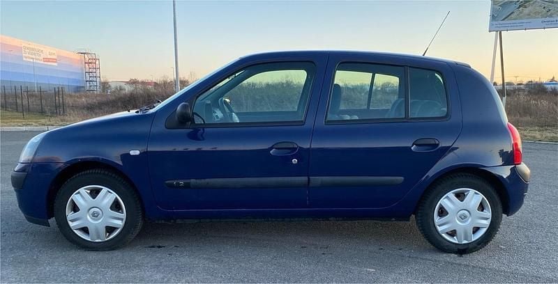 Gebraucht Renault Clio II 58 PS (42 kW) 2003 Blau Kleinwagen