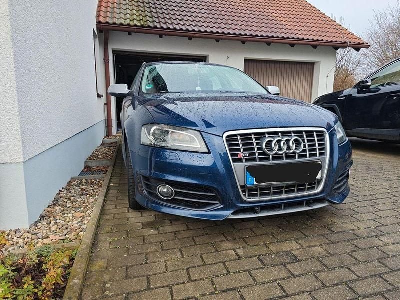 Gebraucht Audi S3 265 PS (194 kW) 2010 Blau Kleinwagen