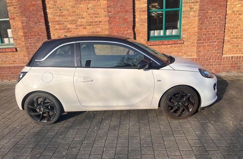 Weiß Gebraucht 2013 Opel Adam Glam Kleinwagen | 4.750 € (Fairer Preis) - Bild 1/4