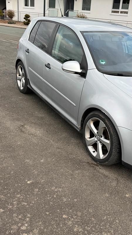 Gebraucht VW Golf IV 105 PS (77 kW) 2006 Silber Limousine