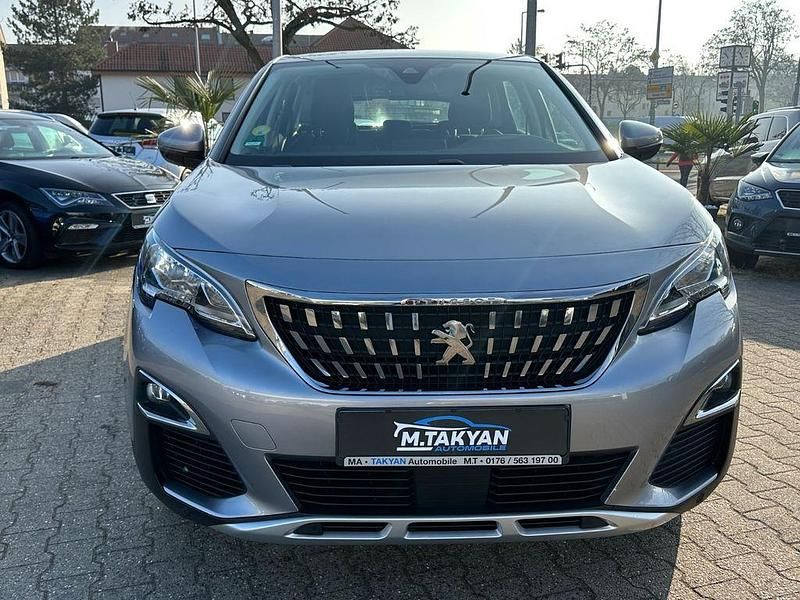 Gebraucht Peugeot 3008 Allure 131 PS (96 kW) 2020 Grau SUV