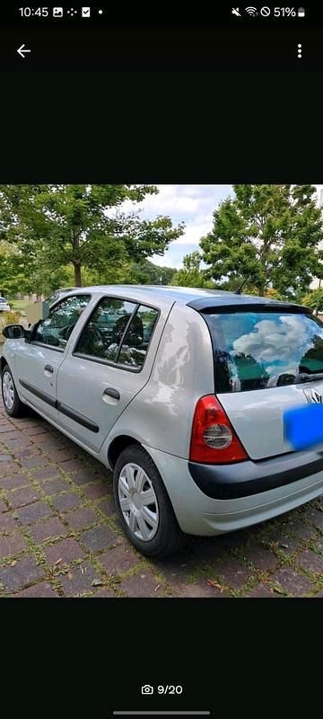 Gebraucht Renault Clio II 75 PS (55 kW) 2003 Silber Kleinwagen