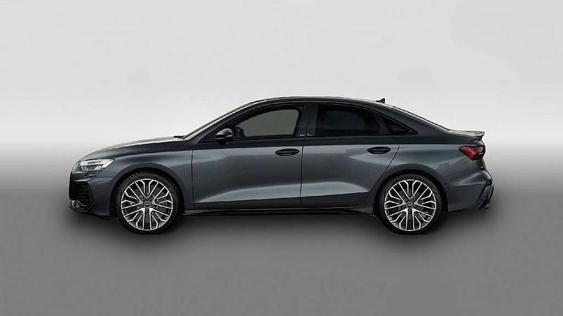 Gebraucht Audi S3 333 PS (244 kW) 2024 Grau Limousine