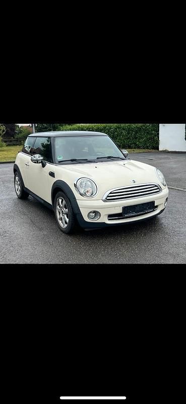 Beige Gebraucht 2010 Mini ONE Kleinwagen | 1.990 € (Superpreis) - Bild 1/4