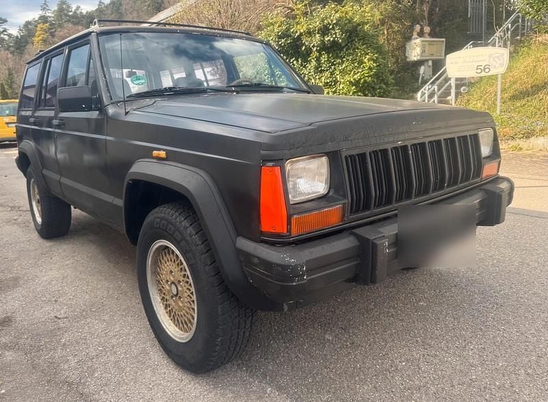 Gebraucht Jeep Cherokee 171 PS (125 kW) 1989 Schwarz SUV