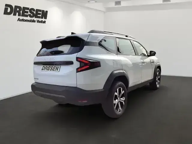 Nowe Dacia Bigster Expression 140 KM (102 kW) 2025 Biały SUV