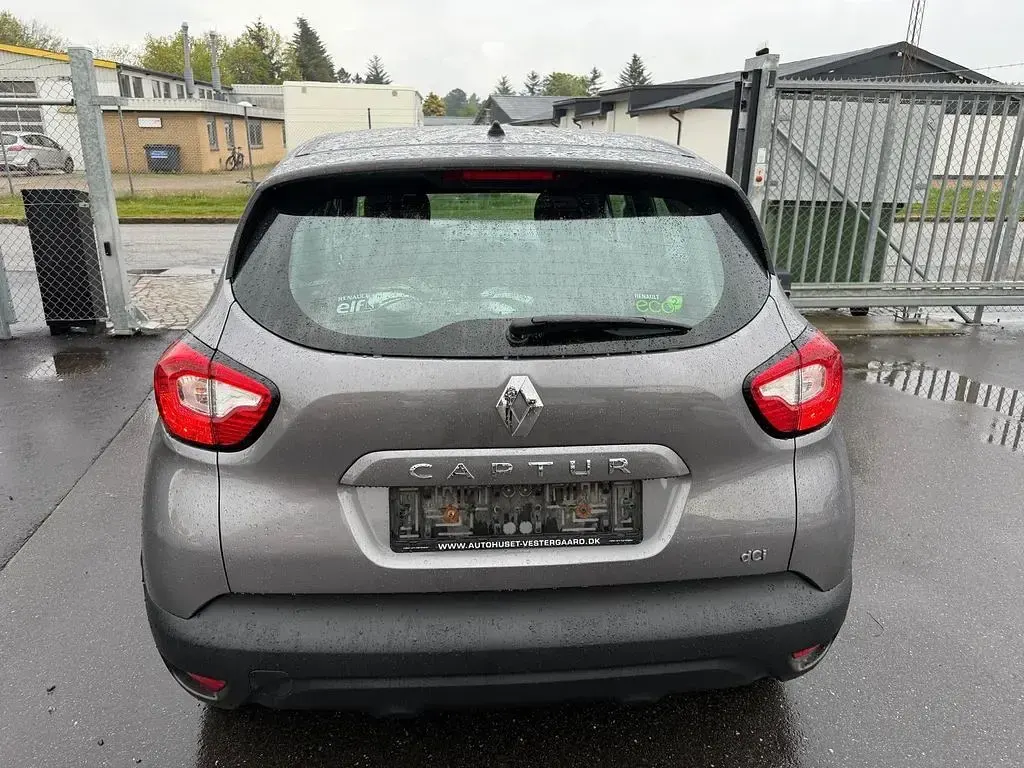 Occasion Renault Captur Expression 90 ch (66 kW) 2016 Gris SUV