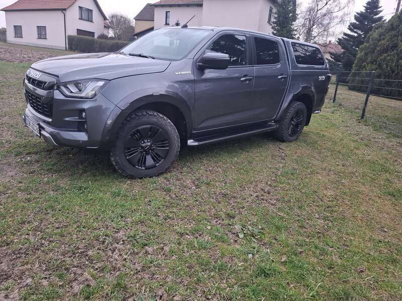 Gebraucht 2022 Isuzu D-Max Abholung | 40.499 € (Fairer Preis) - Bild 1/4
