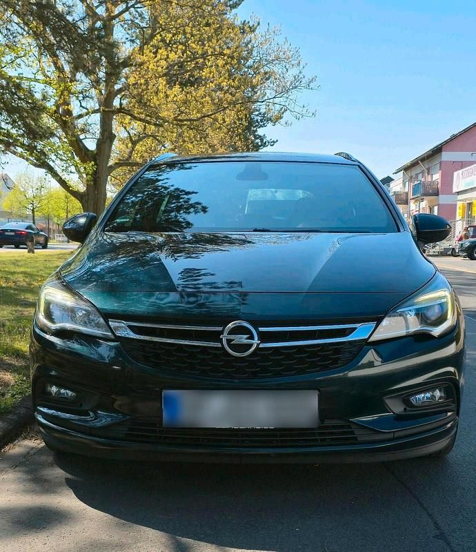 Gebraucht Opel Astra 136 PS (100 kW) 2016 Grün Kombi