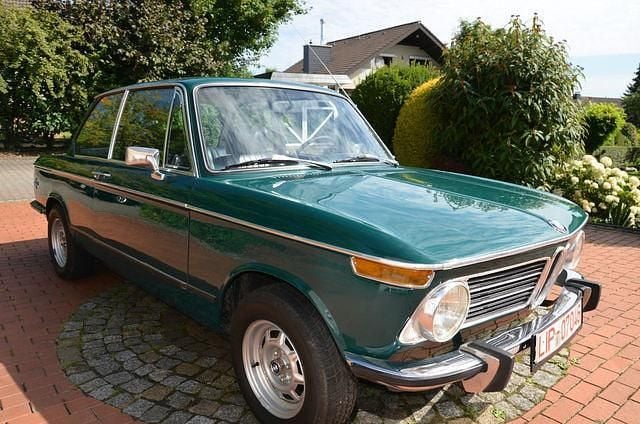 Grün Gebraucht 1986 BMW 2002 Limousine | 26.600 € - Bild 1/4
