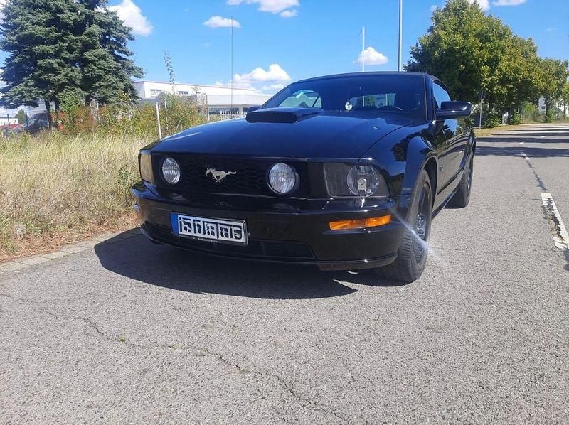Schwarz Gebraucht 2008 Ford Mustang GT Cabrio | 17.249 € (Fairer Preis) - Bild 1/4