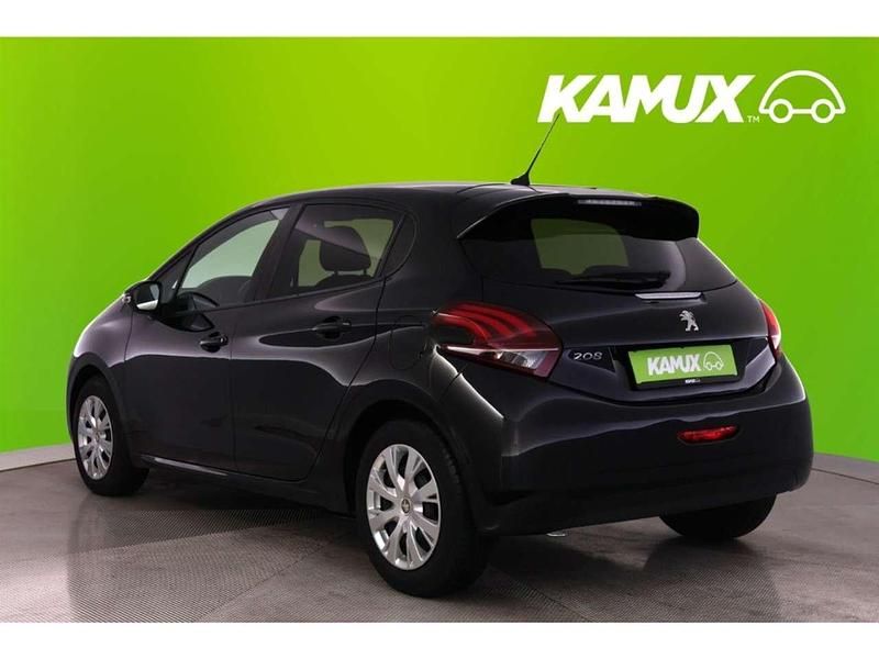 Gebraucht Peugeot 208 Active 82 PS (60 kW) 2019 Schwarz Kleinwagen