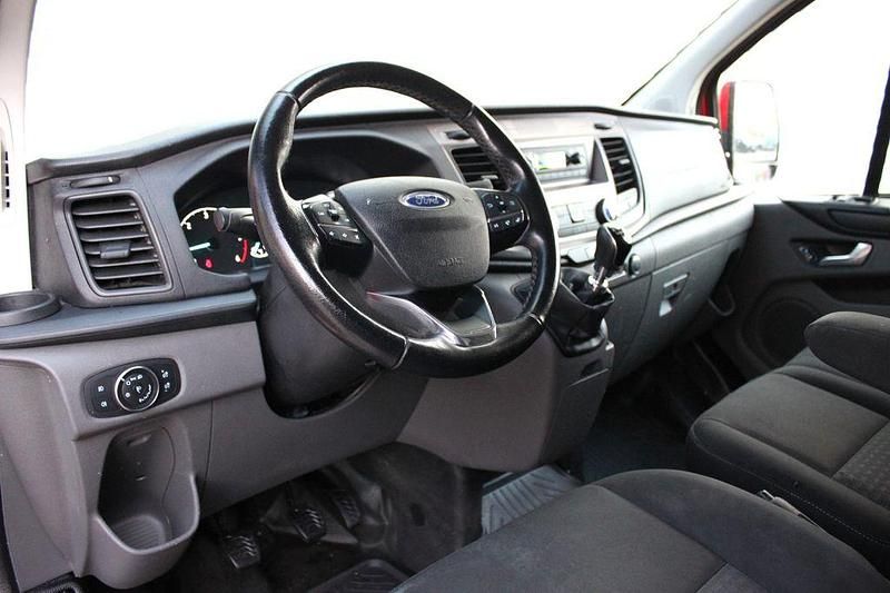 Gebraucht Ford Transit Custom Trend 131 PS (96 kW) 2019 Rot Van / Kleinbus