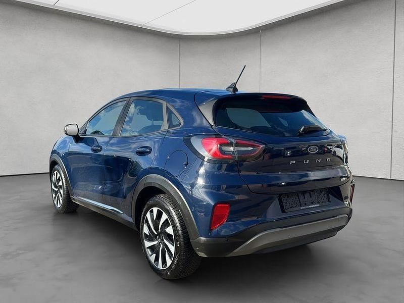 Gebraucht Ford Puma Titanium 125 PS (91 kW) 2022 Blazer blue SUV