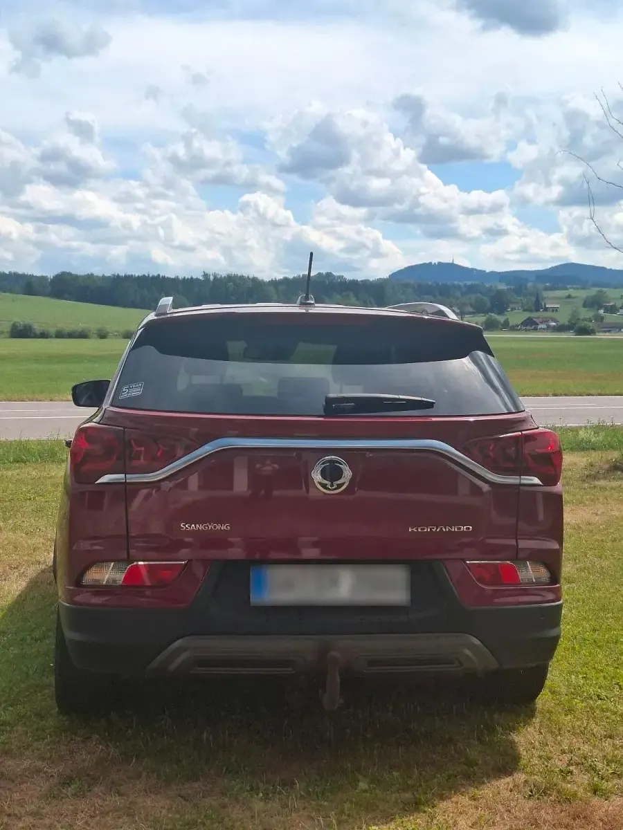 Gebraucht SsangYong Korando 136 PS (100 kW) 2023 Rot SUV