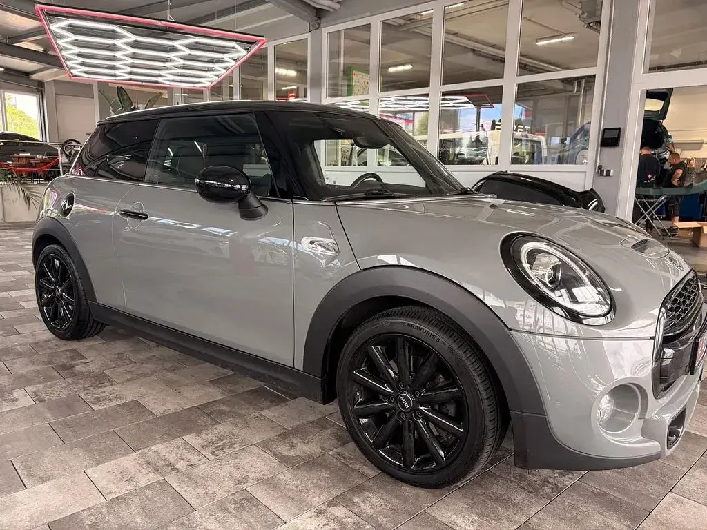 Używany Mini Cooper S 192 KM (141 kW) 2018 Szary Hatchback