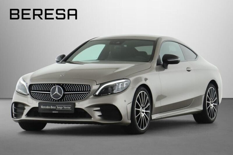 Silber mojavesilber Gebraucht 2018 Mercedes C300 AMG Coupé | 33.480 € (Etwas zu teuer) - Bild 1/4