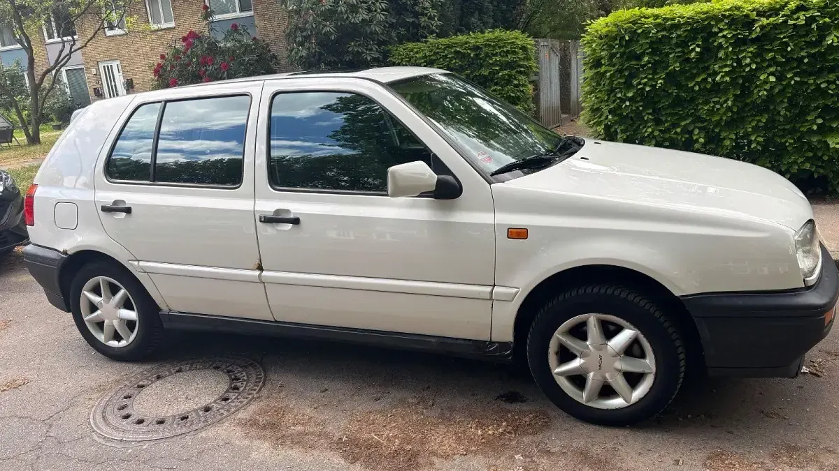 Gebraucht VW Golf III 116 PS (85 kW) 1996 Weiß Limousine