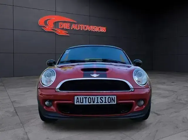 Używany Mini Cooper S 184 KM (135 kW) 2014 Czerwony Hatchback