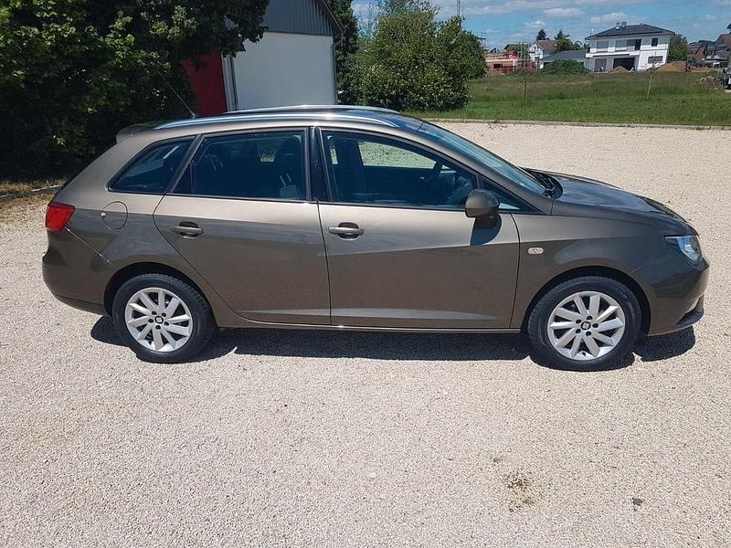 Gebraucht Seat Ibiza Sun 86 PS (63 kW) 2015 Braun Limousine