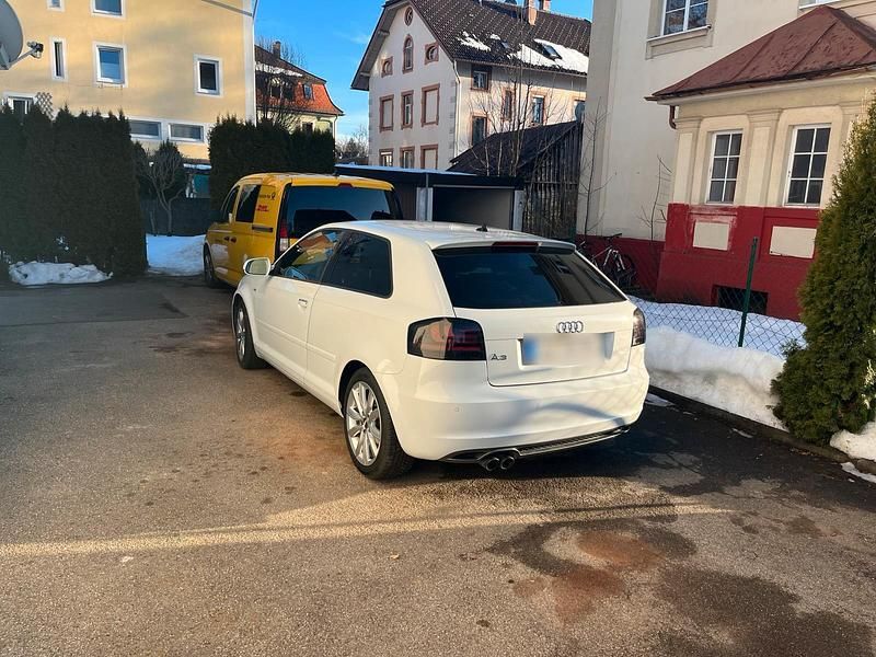 Second-hand Audi A3 S-Line 200 CP (147 kW) 2012 Alb Hatchback
