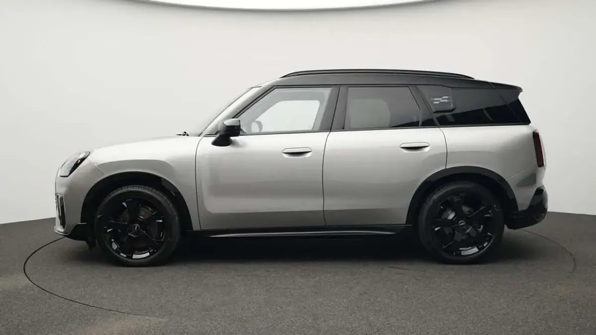 Gebraucht Mini Cooper D Countryman 163 PS (119 kW) 2025 Grau SUV