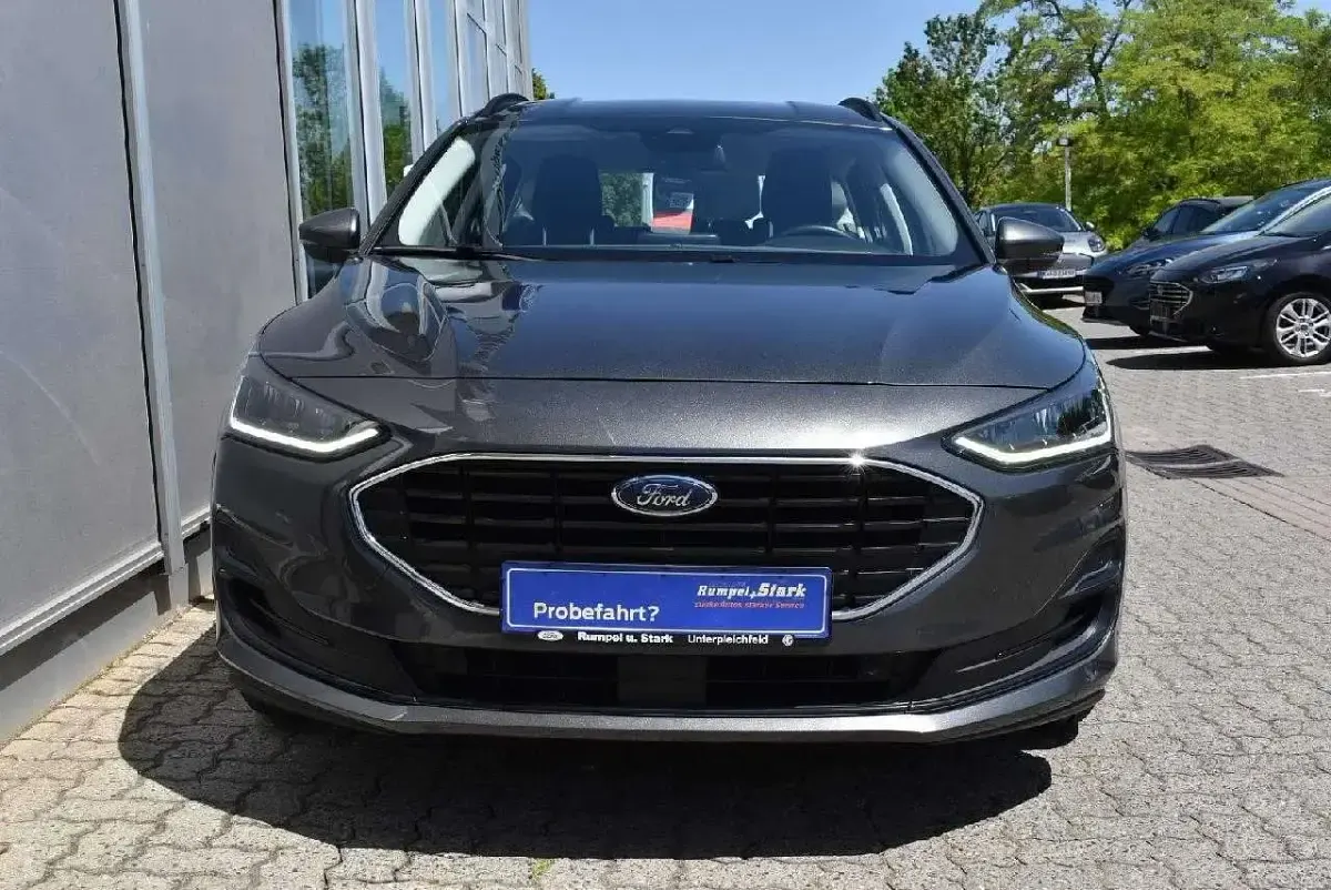 Gebraucht Ford Focus Cool & Connect 120 PS (88 kW) 2022 Magneticgrau Kombi