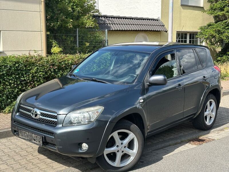 Grau Gebraucht 2006 Toyota RAV4 Executive SUV | 3.499 € (Superpreis) - Bild 1/4
