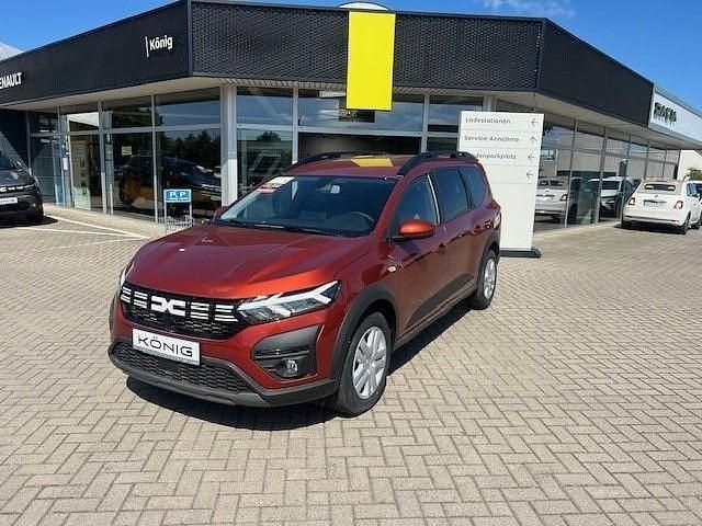 Braun Gebraucht 2023 Dacia Jogger Expression Van / Kleinbus | 19.248 € (Superpreis) - Bild 1/4