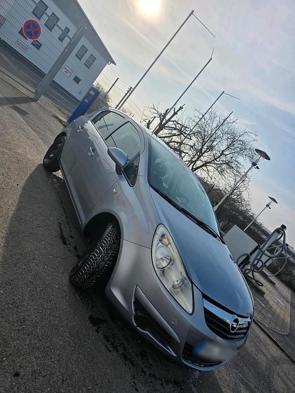 Second-hand Opel Corsa 80 CP (58 kW) 2009 Gri Hatchback