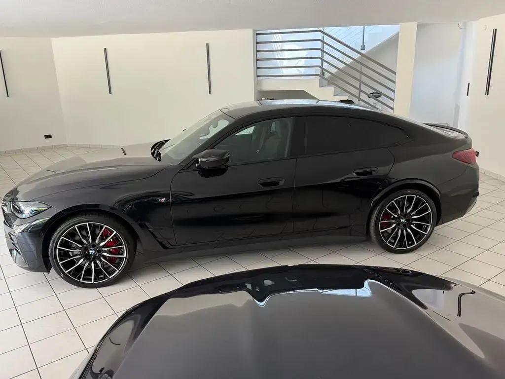 Gebraucht BMW i4 Performance 442 kW (601 PS) 2025 Schwarz Limousine
