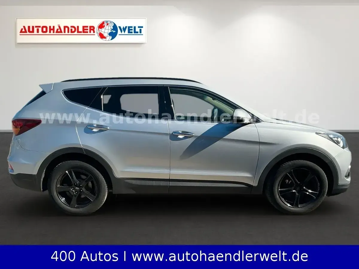 Gebraucht Hyundai Santa Fe Style 200 PS (147 kW) 2017 Silber SUV