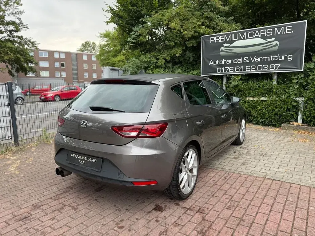 Gebraucht Seat Leon FR 179 PS (131 kW) 2015 Grau Limousine