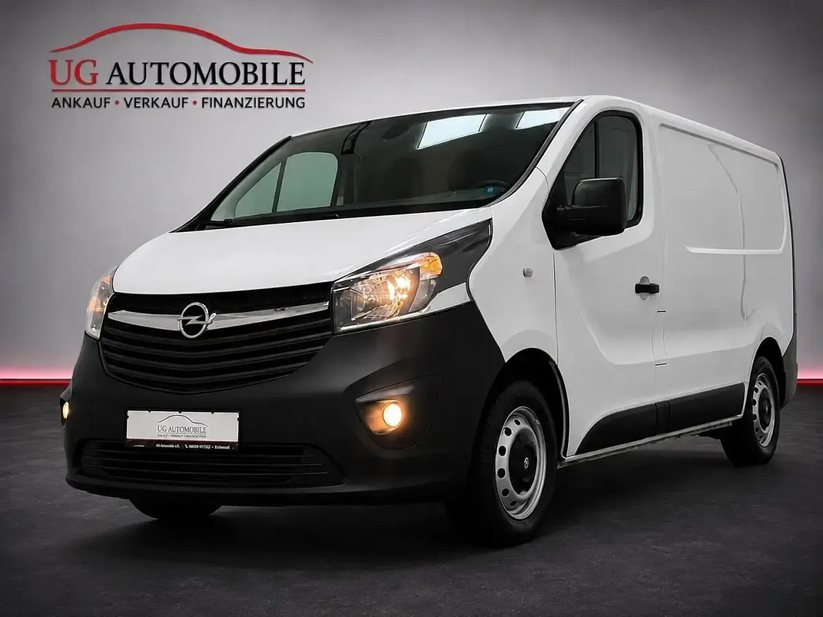 Gebraucht Opel Vivaro-e Combi 120 PS (88 kW) 2020 Weiß Van / Kleinbus