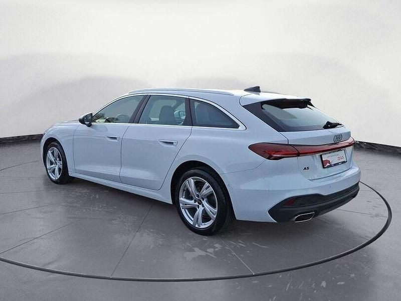 Gebraucht Audi A5 Ambiente 150 PS (110 kW) 2025 Gletscherweiß metallic Coupé