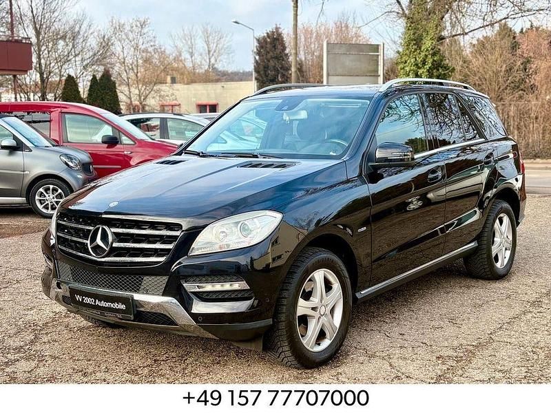 Gebraucht Mercedes ML250 204 PS (150 kW) 2012 Schwarz SUV