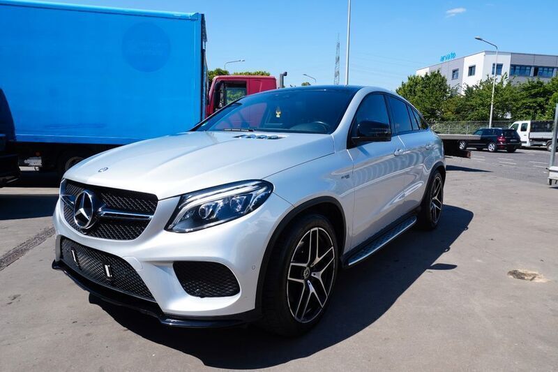 Silber Gebraucht 2016 Mercedes GLE43 AMG AMG SUV | 31.900 € (Etwas zu teuer) - Bild 1/4