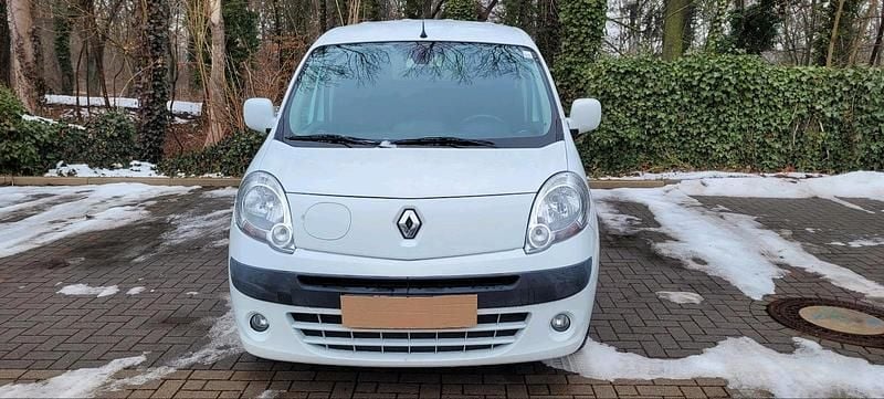 Usado Renault Kangoo 44 kW (60 HP) 2012 Branco Monovolume