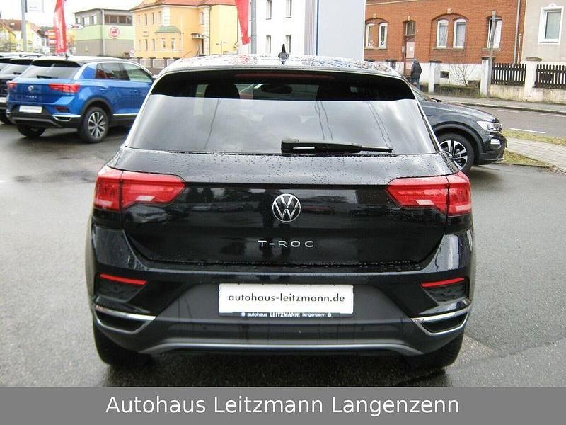 Gebraucht VW T-Roc United 150 PS (110 kW) 2021 Schwarz metallic SUV