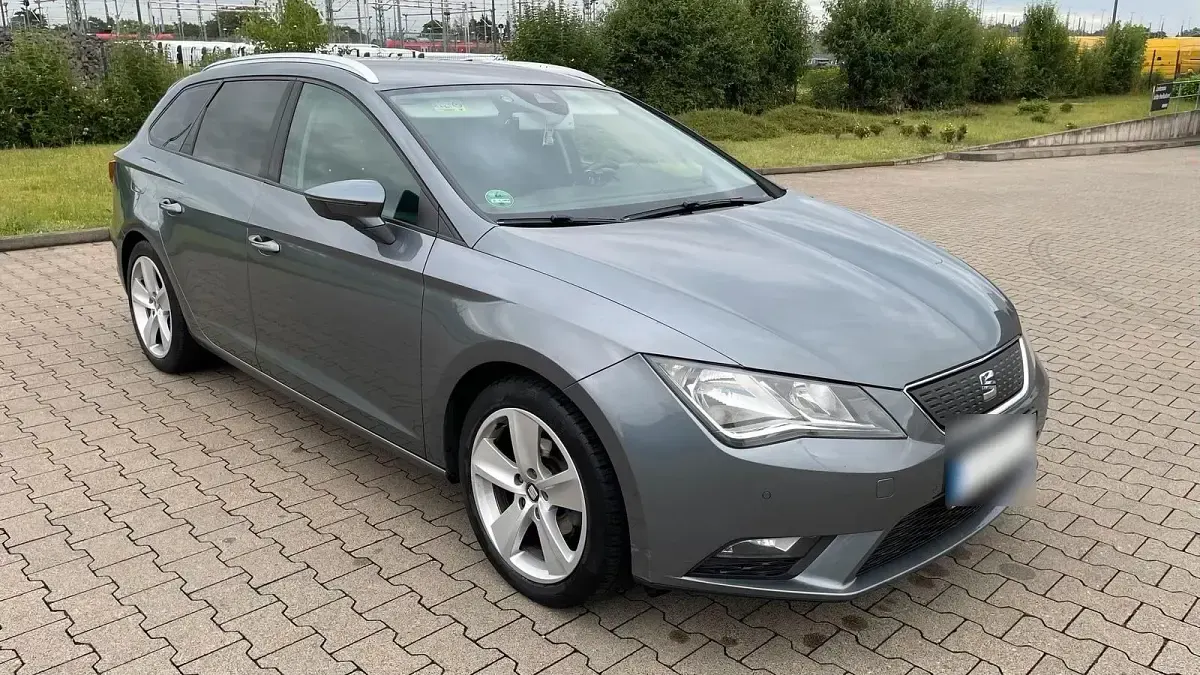Gebraucht Seat Leon ST Style Plus 110 PS (80 kW) 2015 Grau Kombi