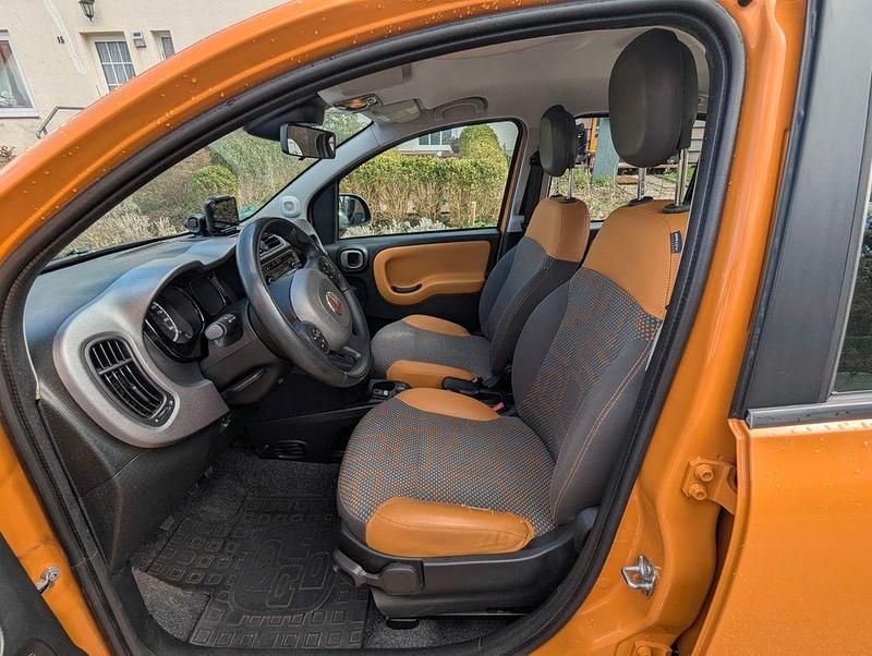 Gebraucht Fiat Panda 4x4 Rock 86 PS (63 kW) 2014 Orange Kleinwagen