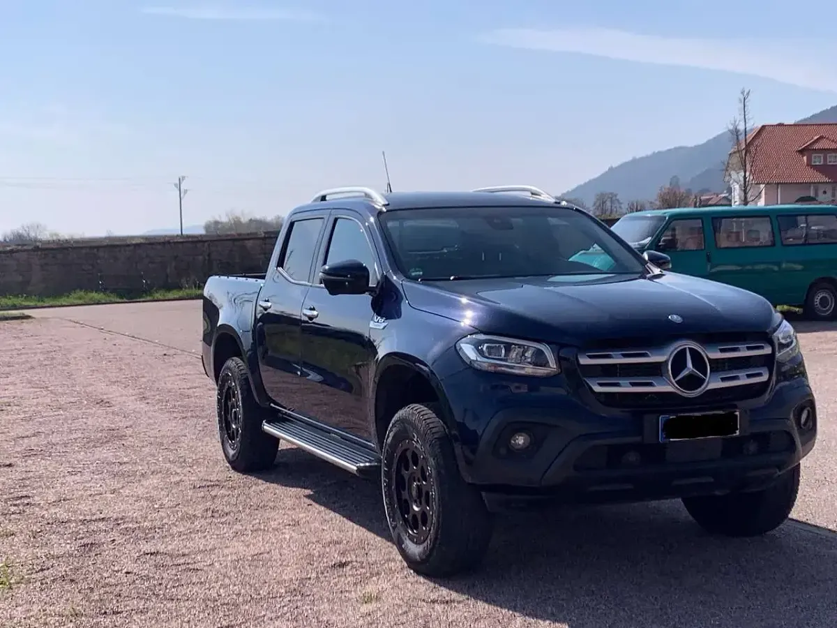 Gebraucht Mercedes X350 Progressive 258 PS (189 kW) 2018 Blau Pickup
