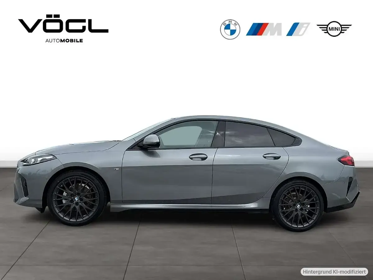 Gebraucht BMW 220 Gran Coupé M Sport 156 PS (114 kW) 2025 Skyscraper grau Coupé