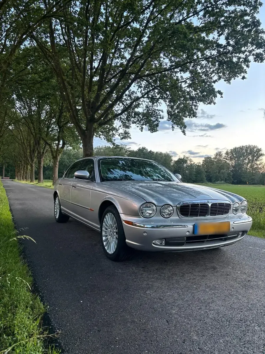 Gebraucht Jaguar XJL 2005 Silber Limousine