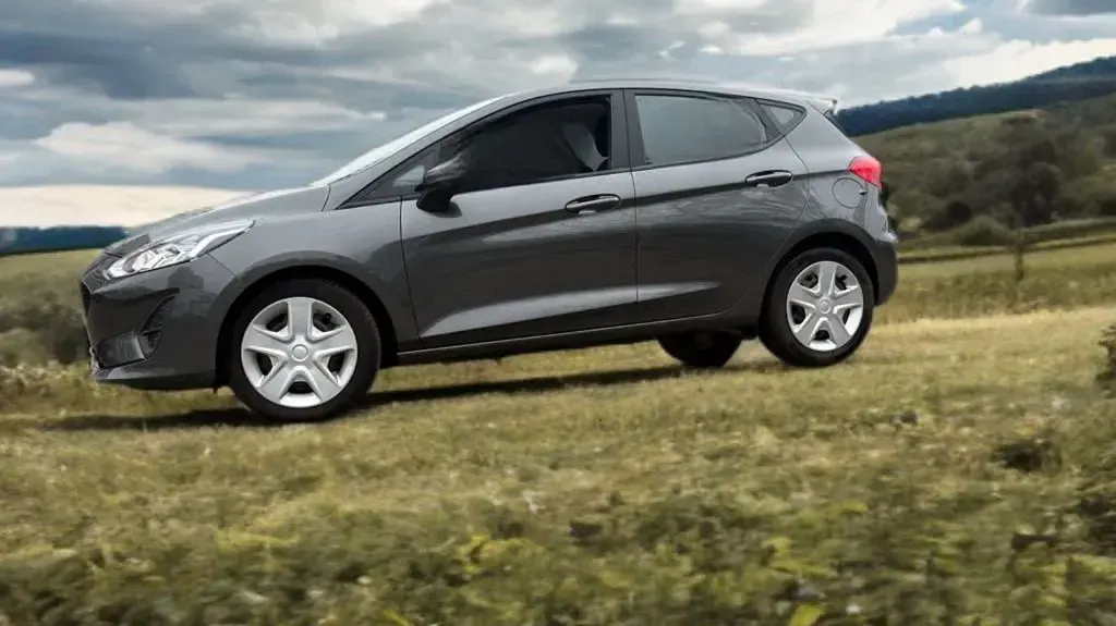 Gebraucht Ford Fiesta Cool & Connect 101 PS (74 kW) 2018 Grau Kleinwagen