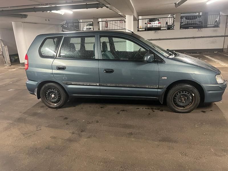 Second-hand Mitsubishi Colt 80 CP (58 kW) 2002 Andere farben Hatchback