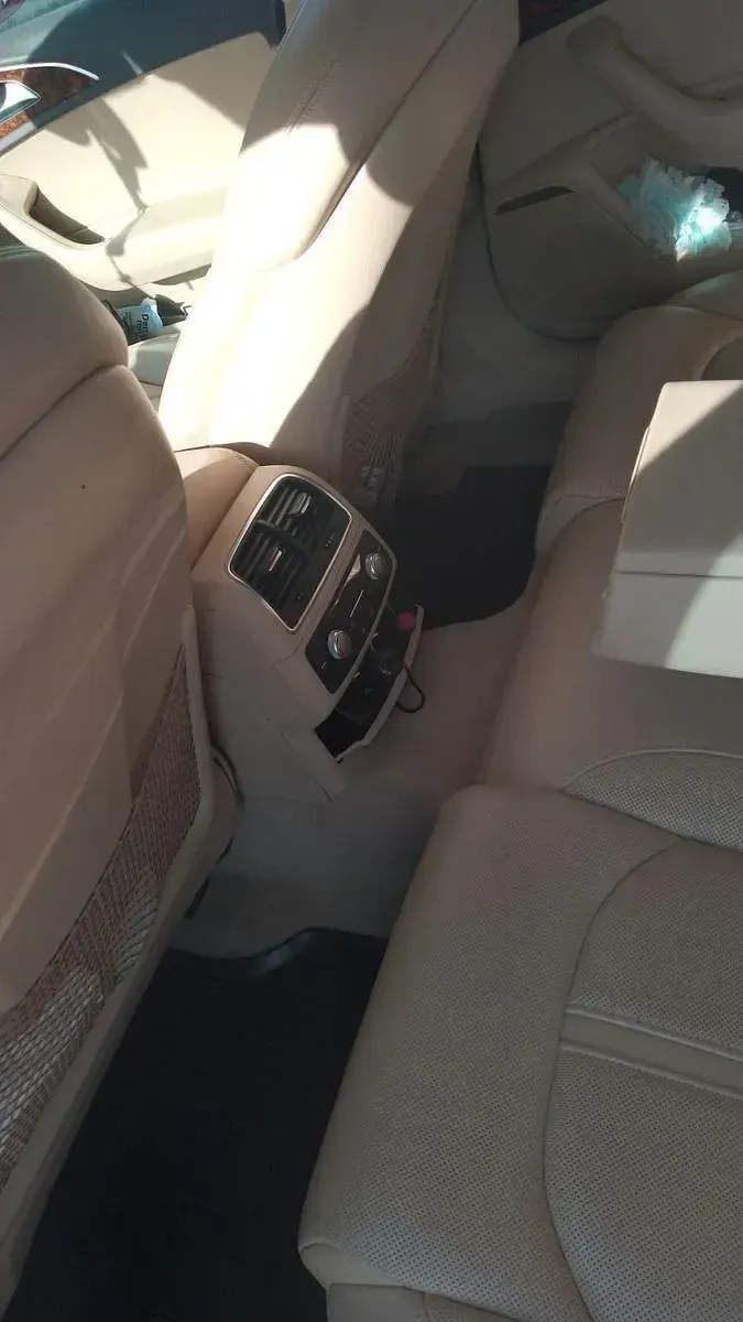 Gebraucht Audi A6 Ambiente 313 PS (230 kW) 2014 Rot Limousine